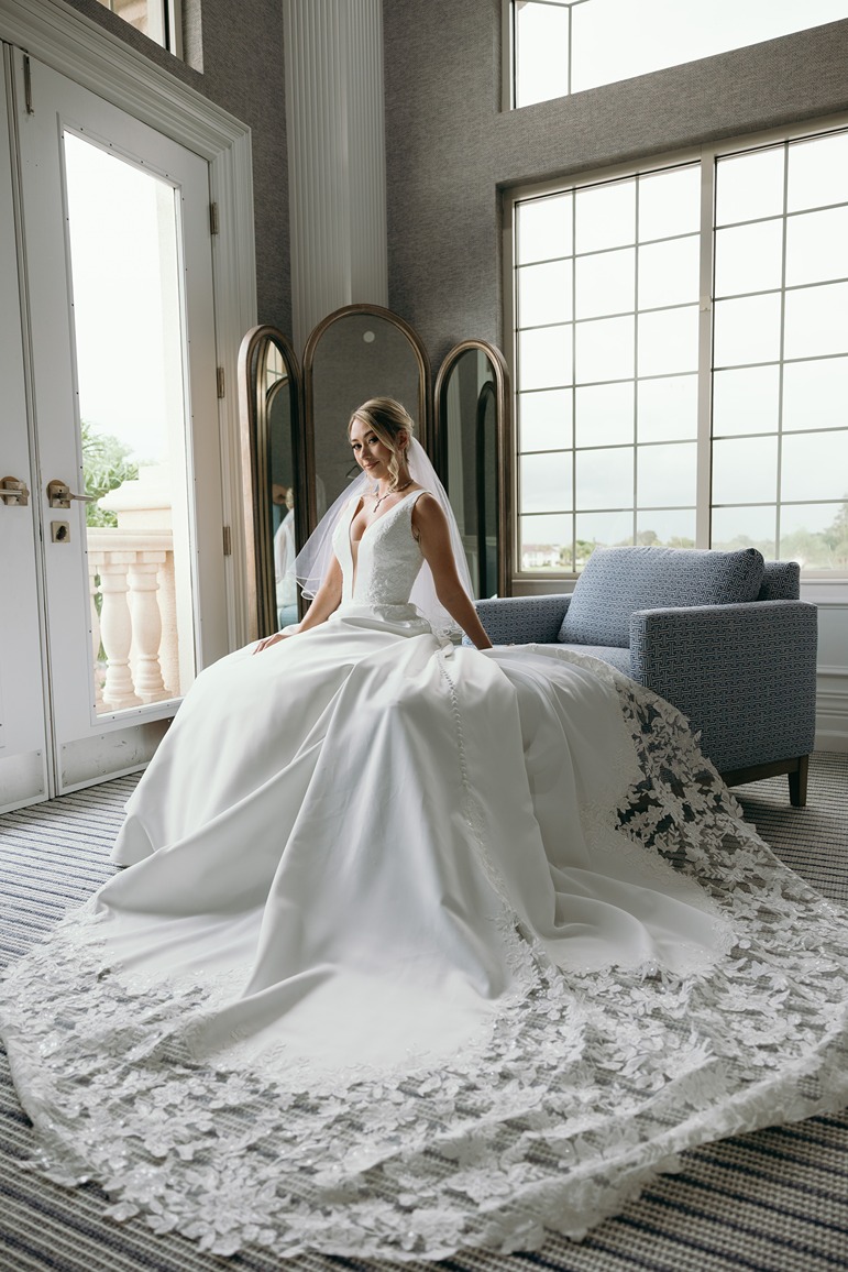the bride at the naples beach hotel & golf club